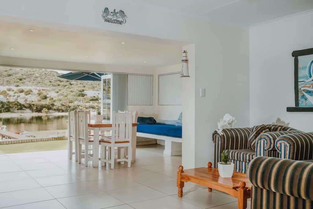 Aloha 2 - Accommodation Lodge in Stilbaai